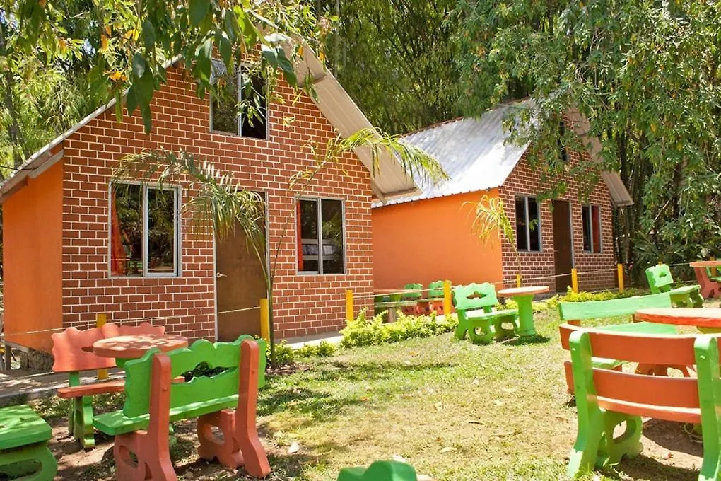 Centro Vacacional El Saman Colombia
