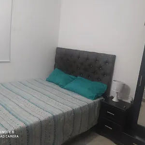 Apartamento Habitación Privada En Apartamento Familiar, Cali